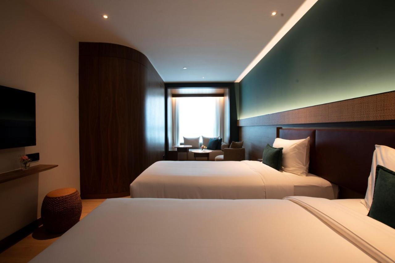 The Luma Hotel, A Member Of Design Hotels Kota Kinabalu Bagian luar foto