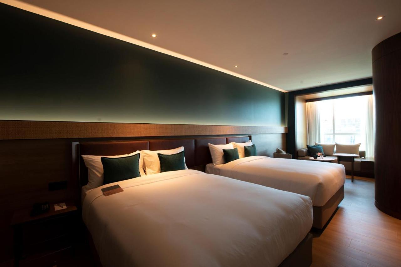 The Luma Hotel, A Member Of Design Hotels Kota Kinabalu Bagian luar foto